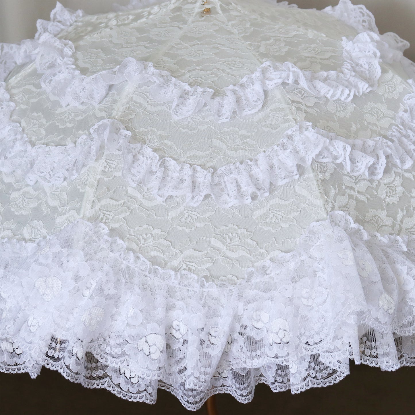 Chalmiere×Apleberuteコラボパラソル フェアリー・シンフォニー - パゴダ 日傘 UVカット ショート丈 フリル レース