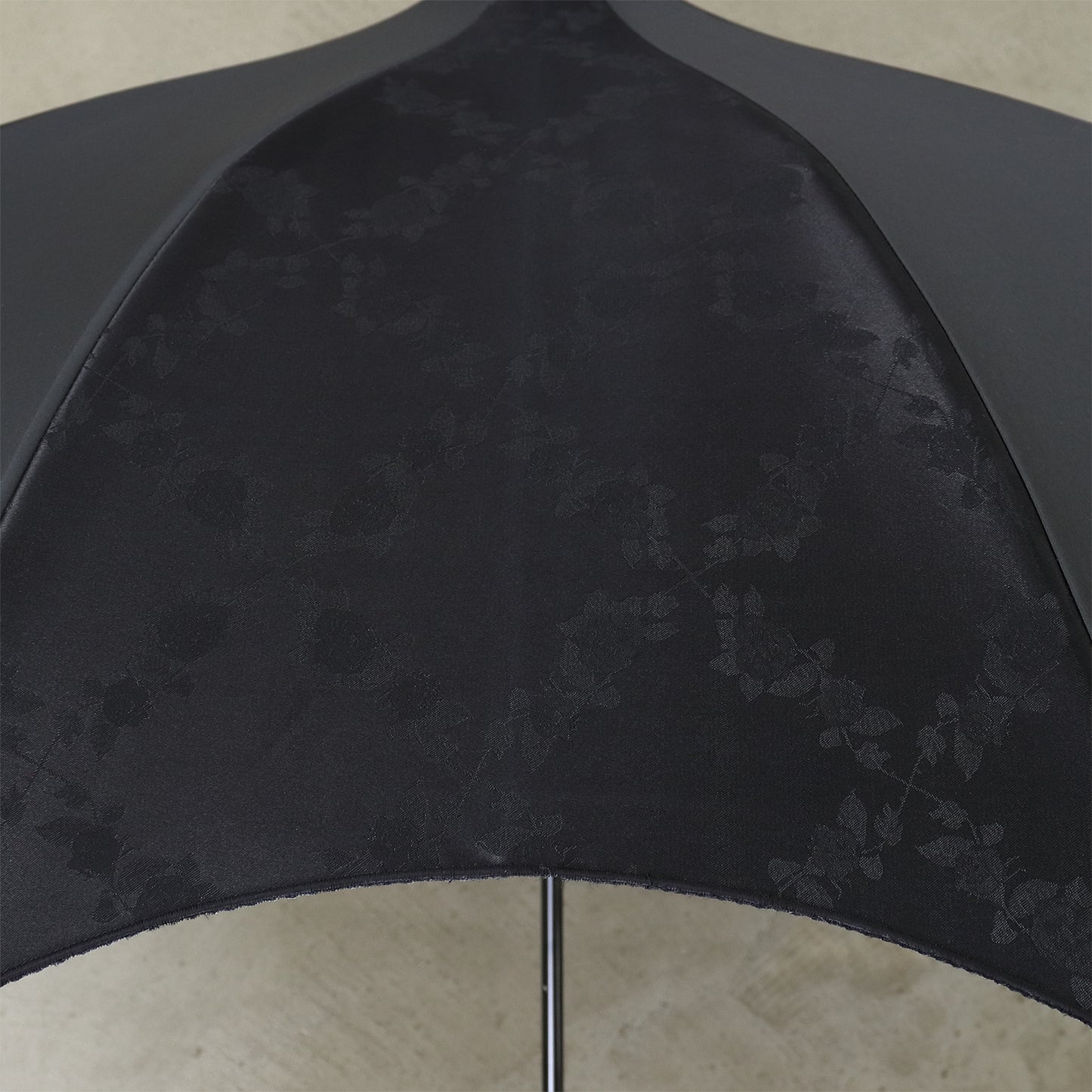 【New】Artiswitch るるアンブレラ 魔法衣装ver. - パゴダ 傘 遮光 晴雨兼用 UVカット ゴシック