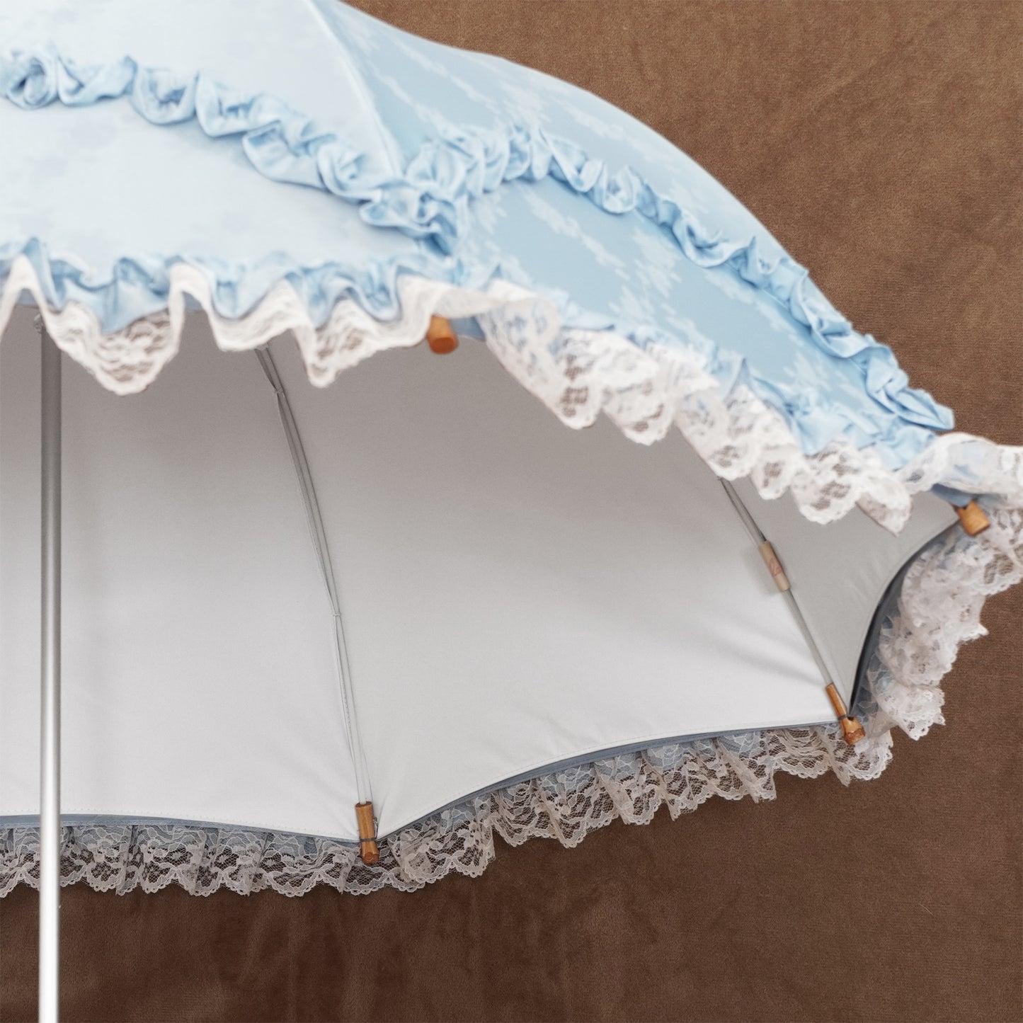 clarté-rose (クラールテ ローズ) - パゴダ 1級遮光 晴雨兼用 雨傘 UVカット 長傘 ショート丈 フリル