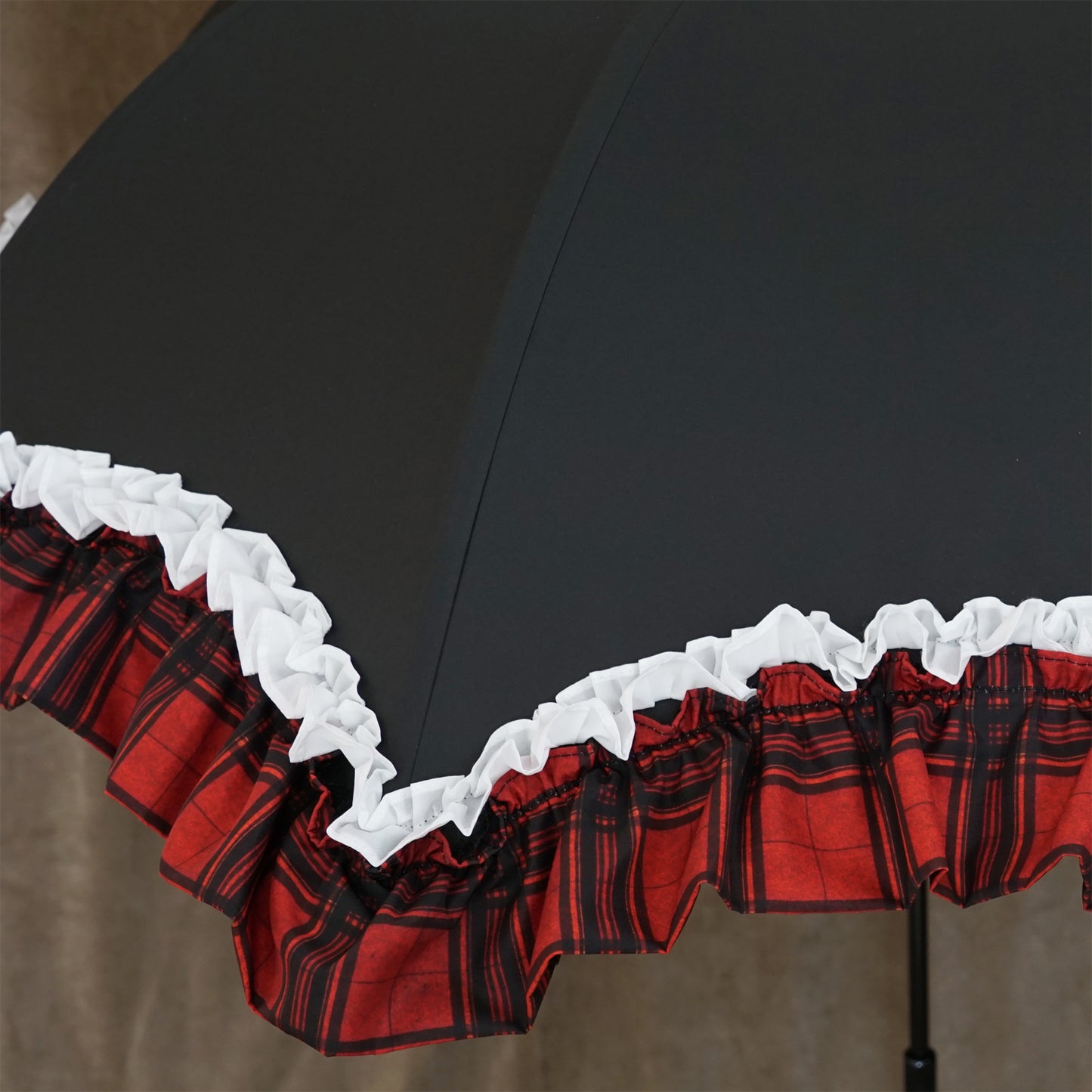 【予約商品】Apleberute×ダンガンロンパ コラボアンブレラ 江ノ島盾子ver. - パゴダ 1級遮光 晴雨兼用 雨傘 UVカット ショート丈 フリル レース