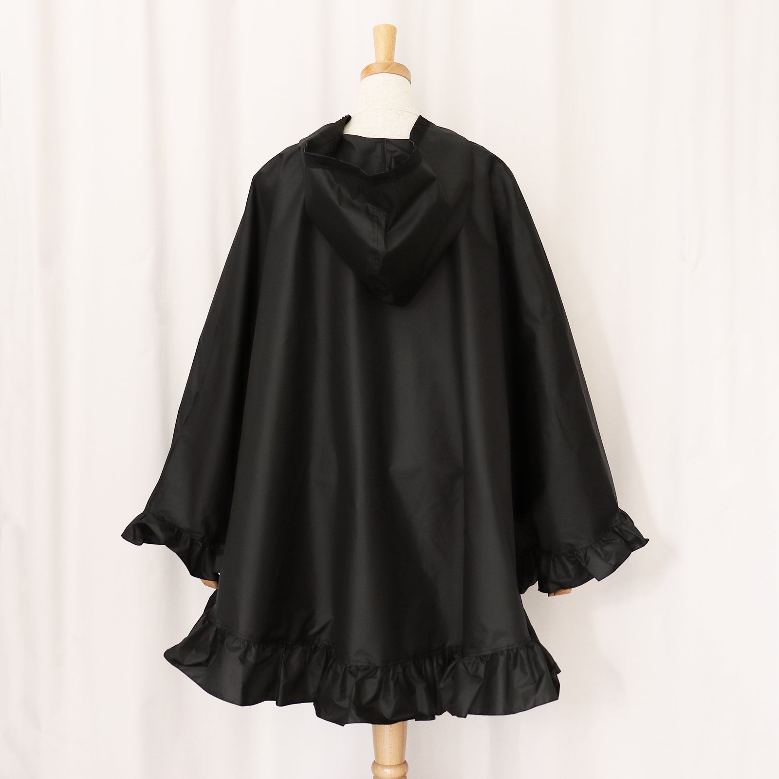 定価2.6 Bibiy MELINDA CAPE ポンチョ リボン ブラック